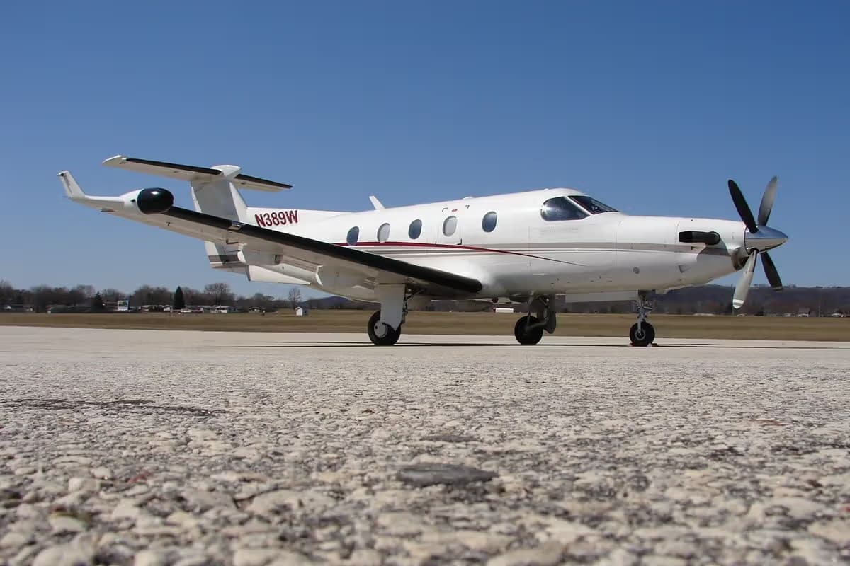 N389W — Single-engine aircraft
