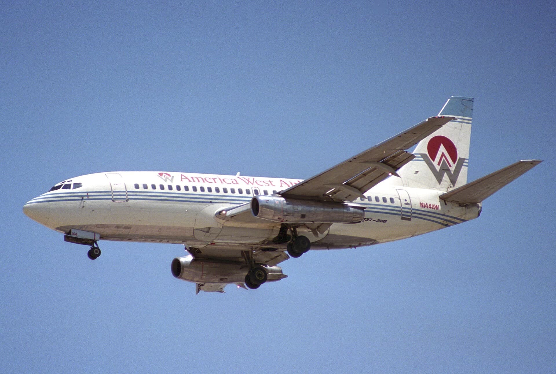 N144AW — Boeing