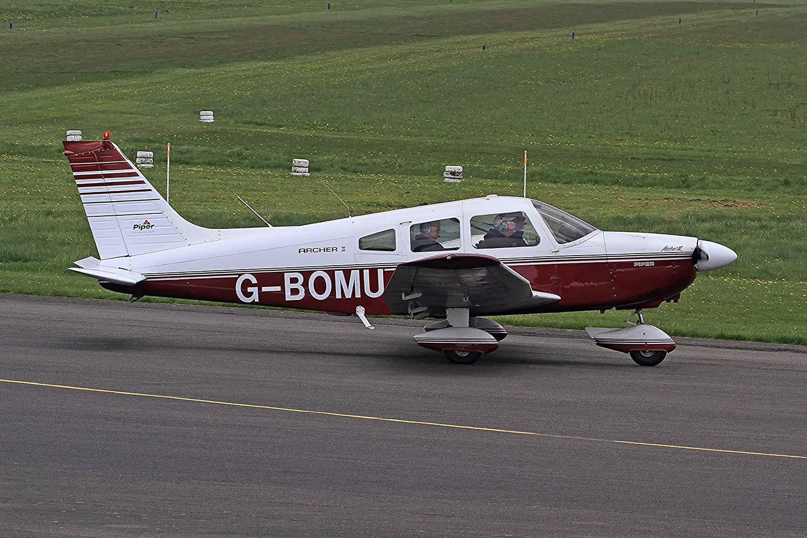 G-BOMU — Piper