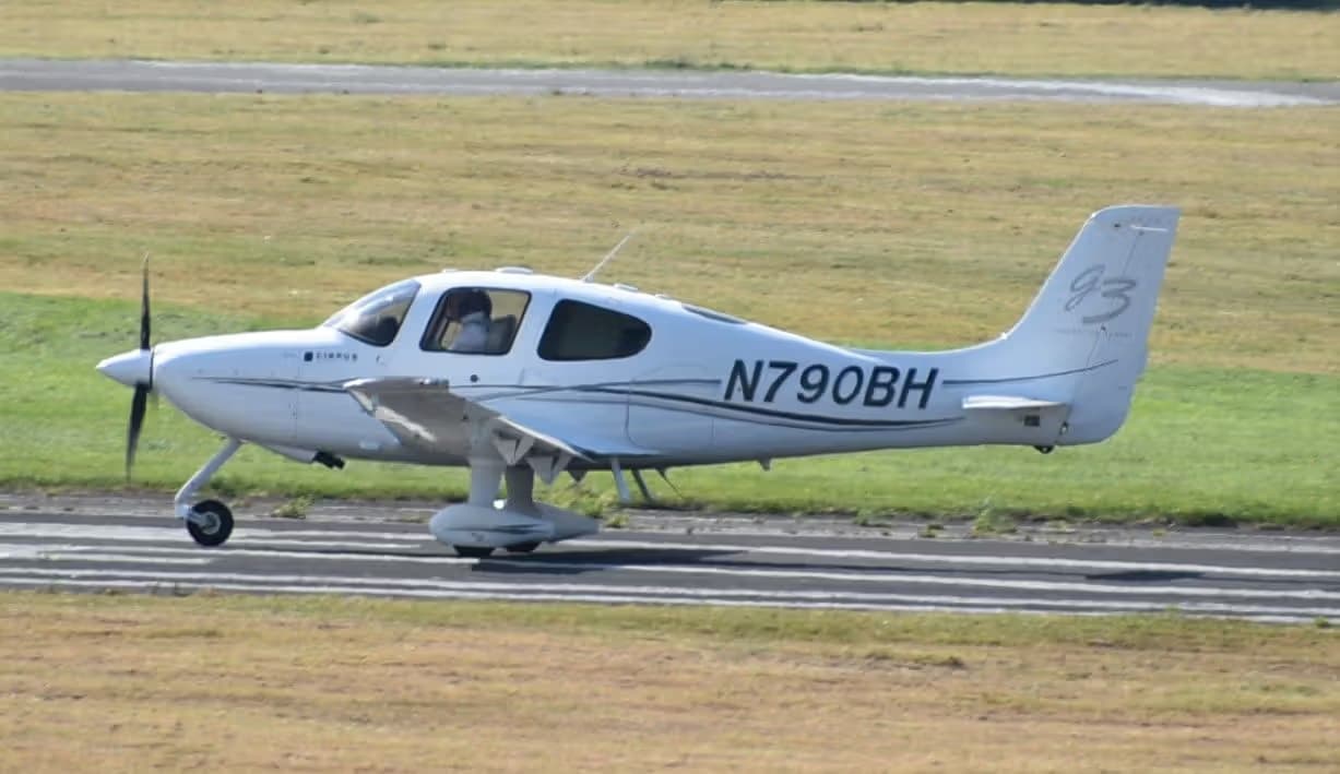 N790BH — Cirrus