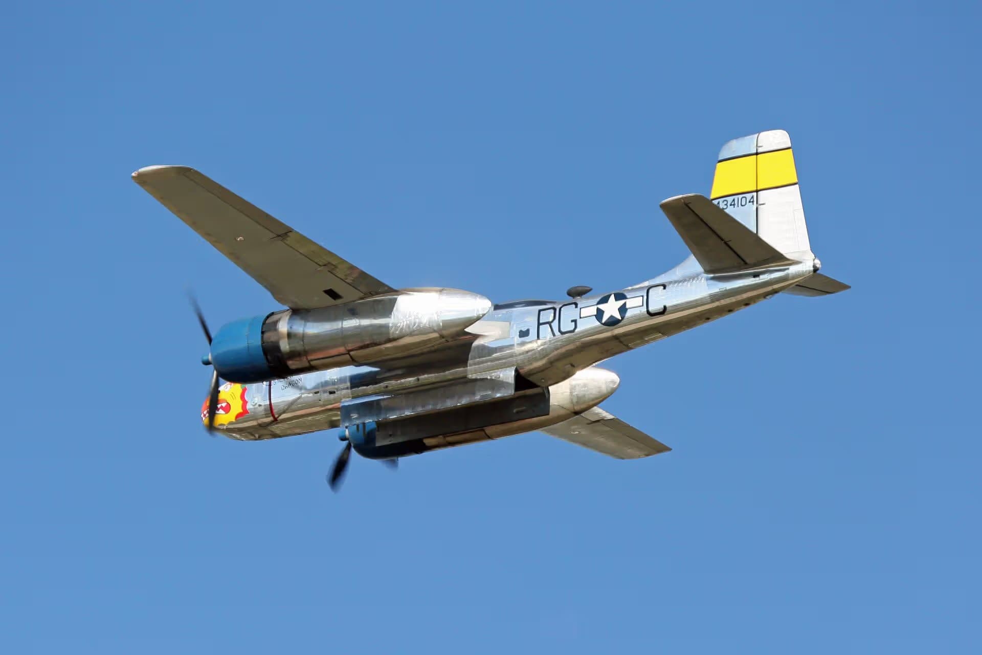 Unidentified — Warbird