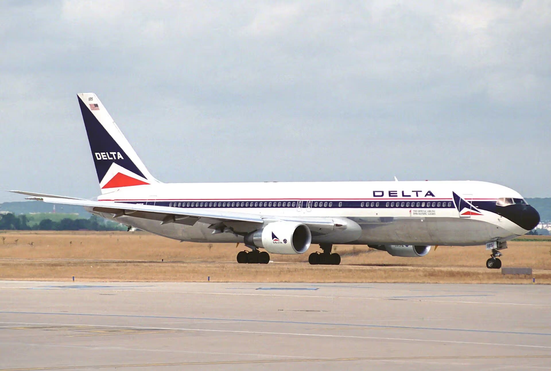 N185DN — Boeing