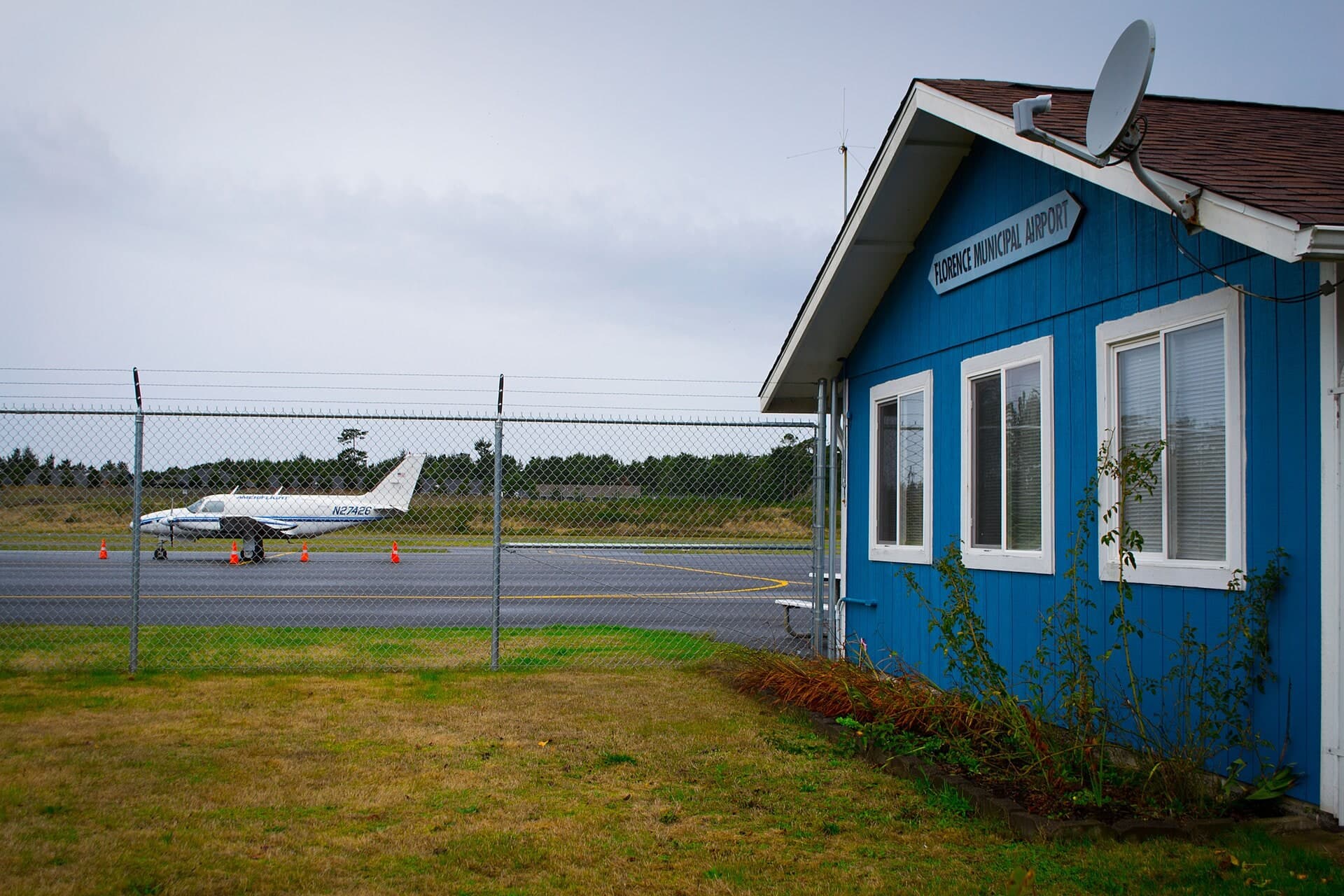 N27426 — Single-engine aircraft