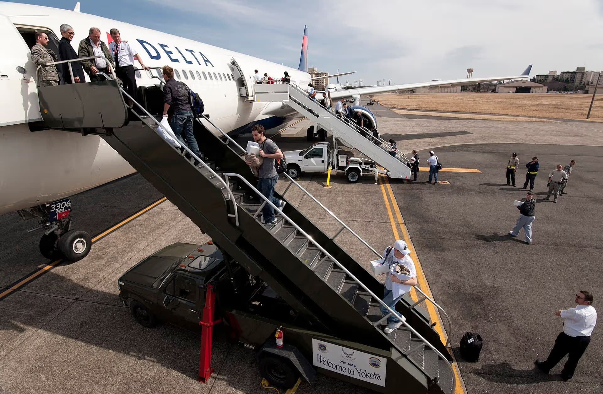 N806NW — Aircraft