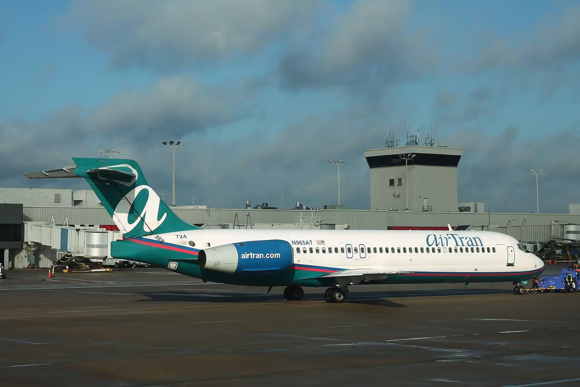 N965AT — Boeing