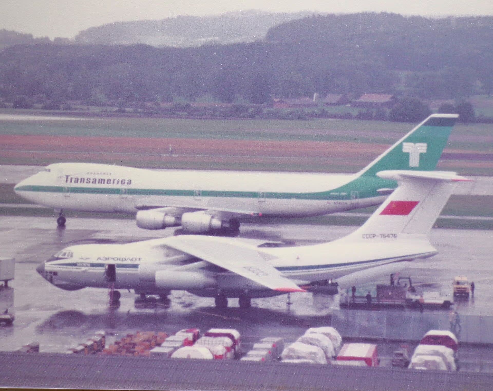 N742TV — Boeing