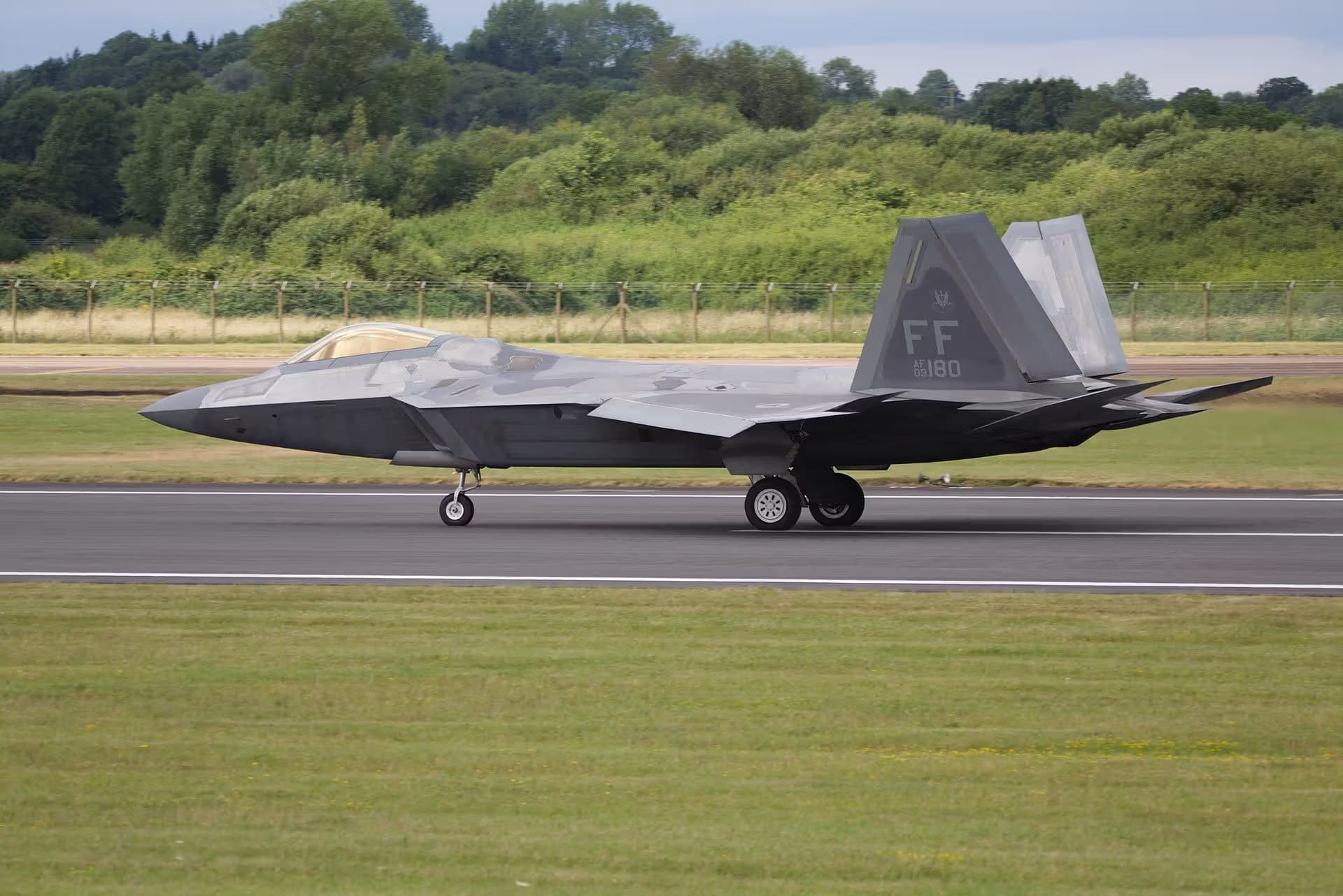 Unidentified — Lockheed