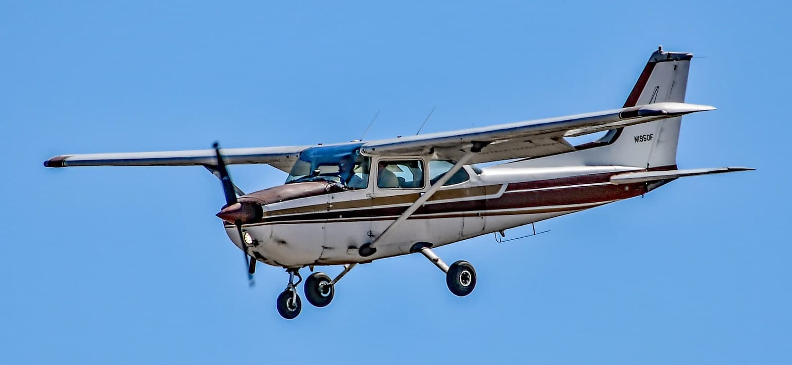 N1950F — Cessna