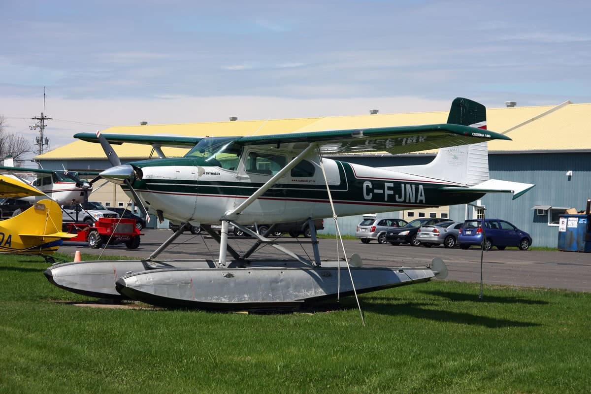 C-FJNA — Cessna