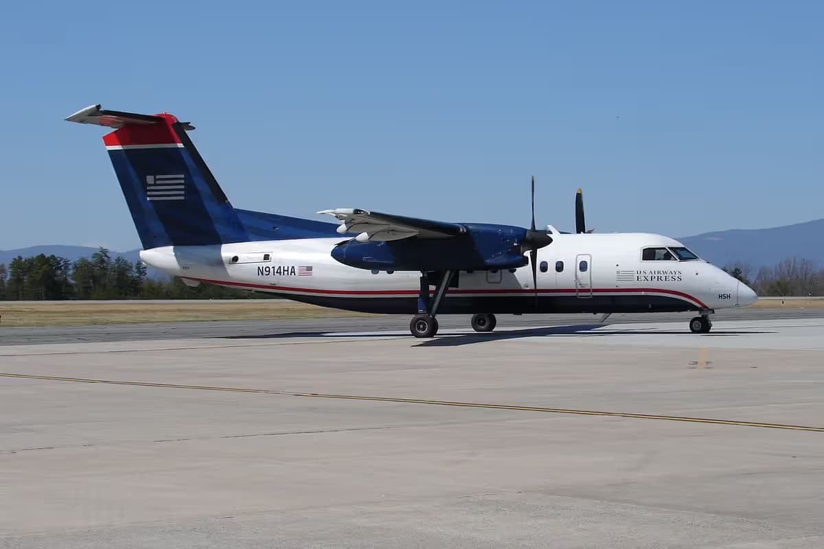 N914HA — Twin-engine aircraft