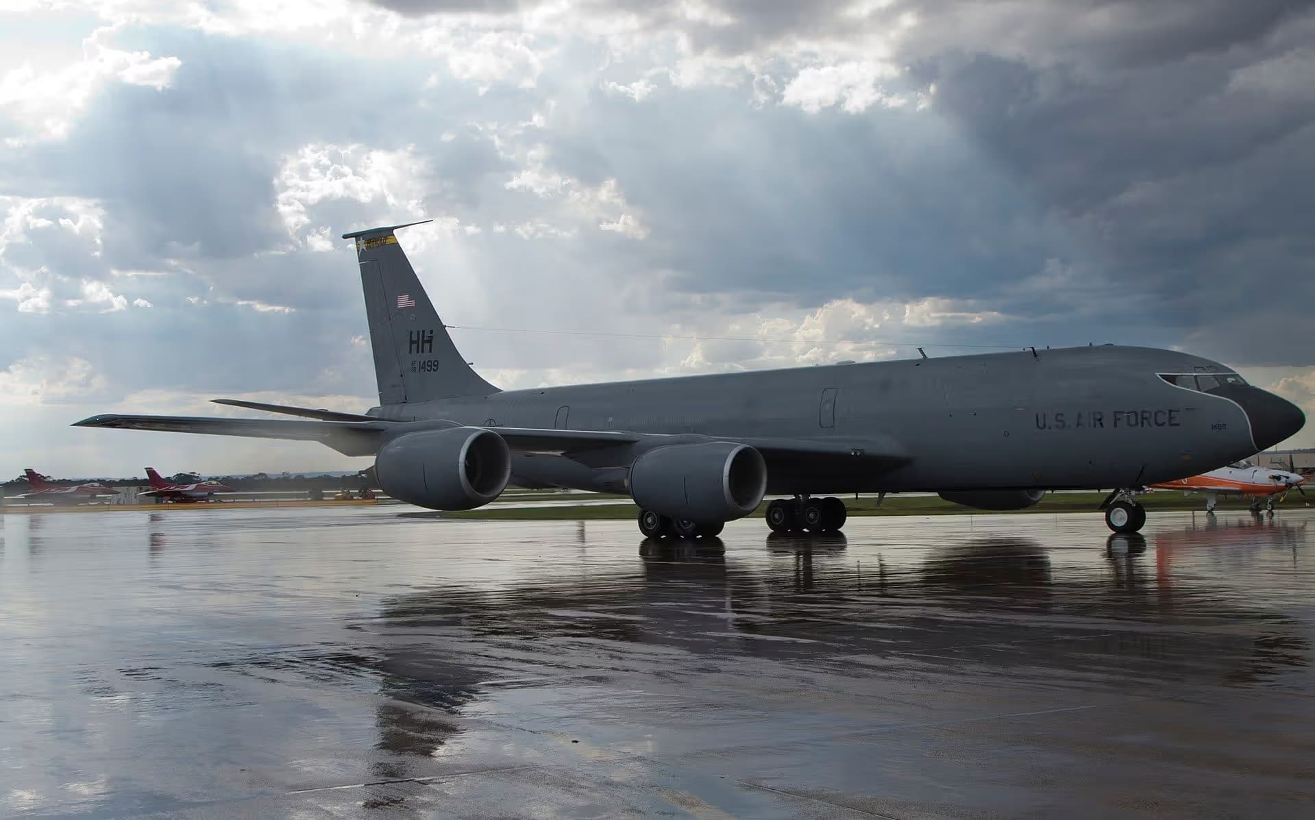 Unidentified — Aircraft