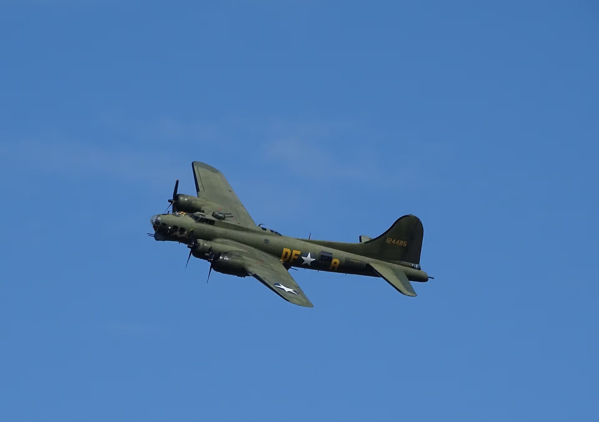 Unidentified — Warbird