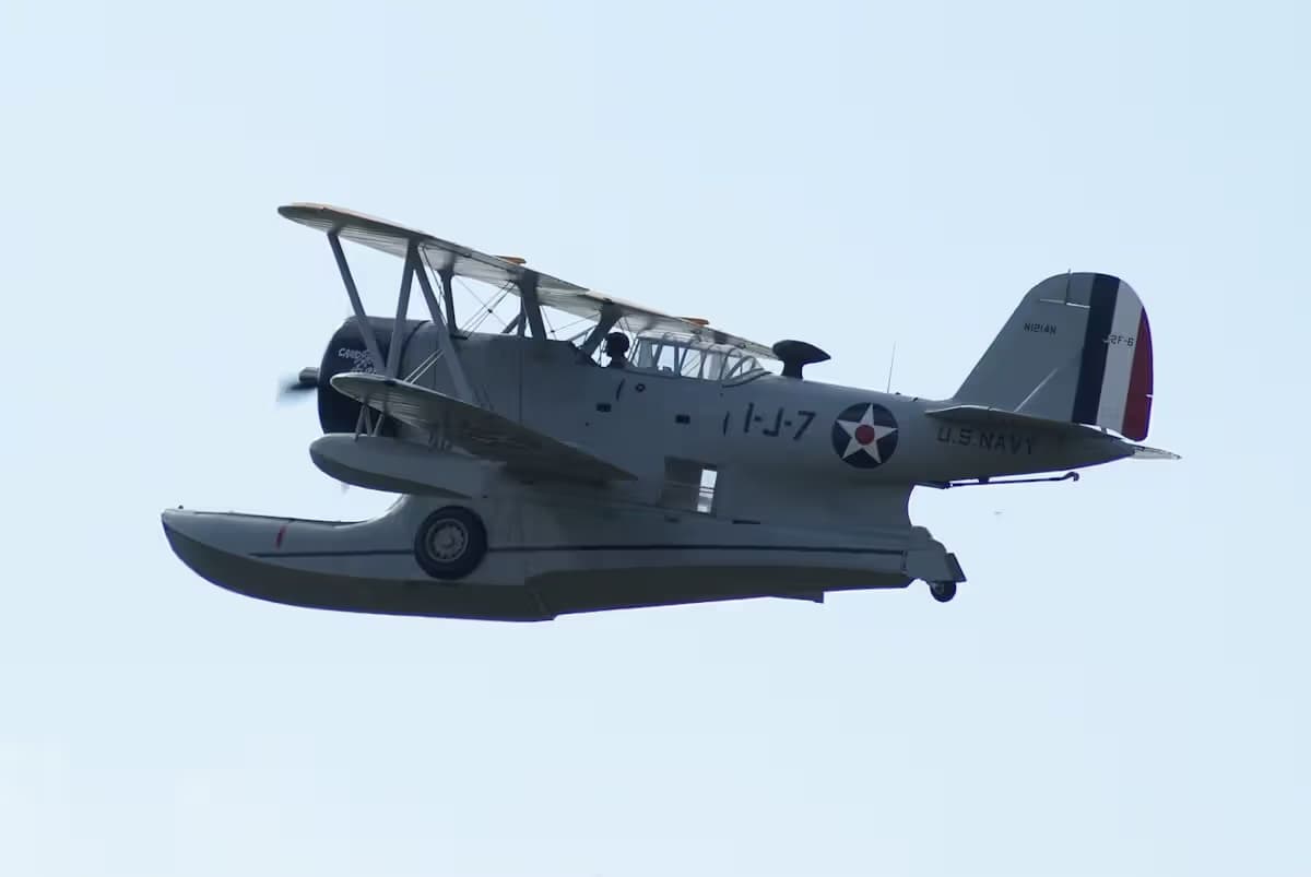 N1214N — Warbird