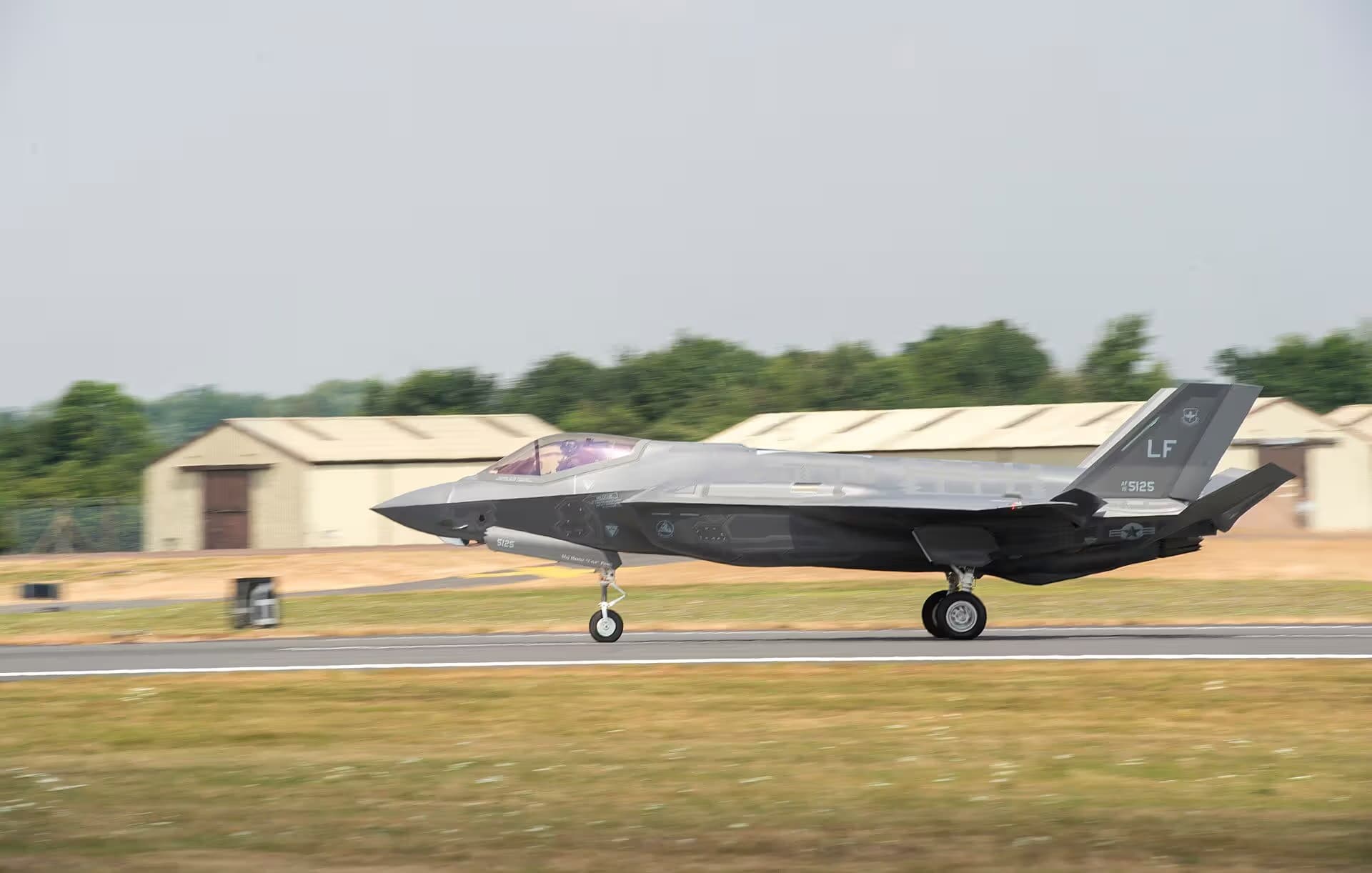 Unidentified — Lockheed