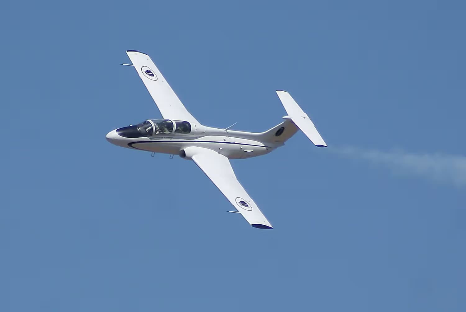 Unidentified — Single-engine aircraft