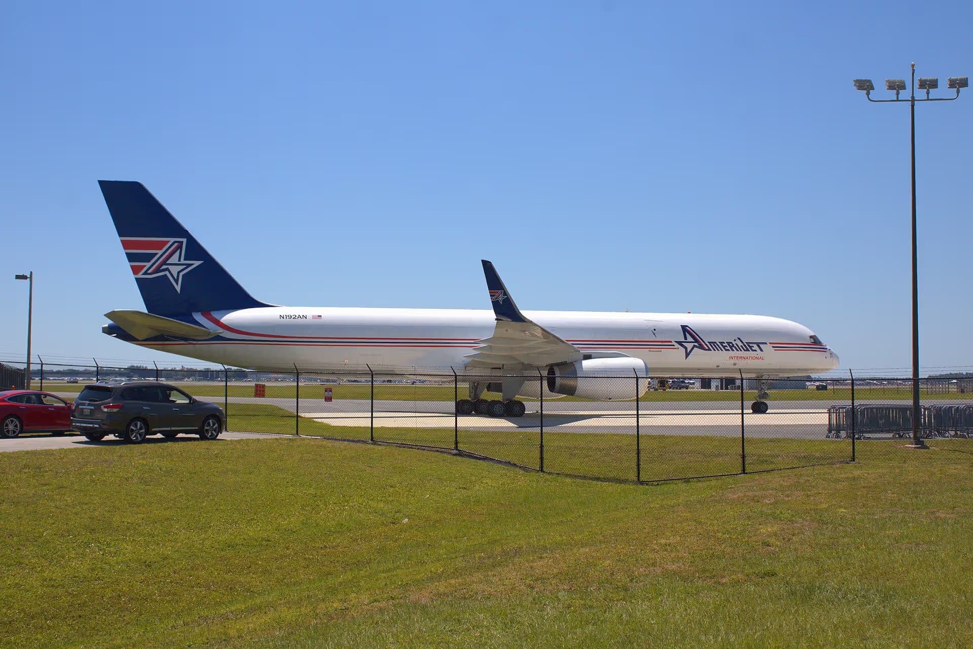 N192AN — Twin-engine aircraft