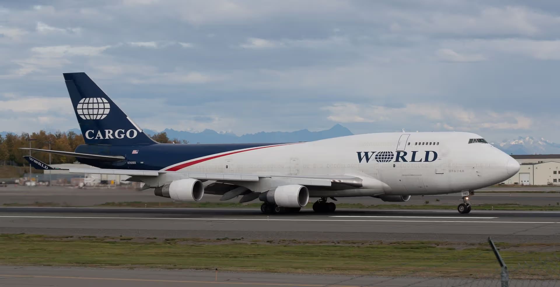 N740WA — Boeing