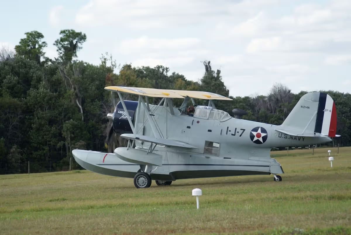 N1214N — Aircraft