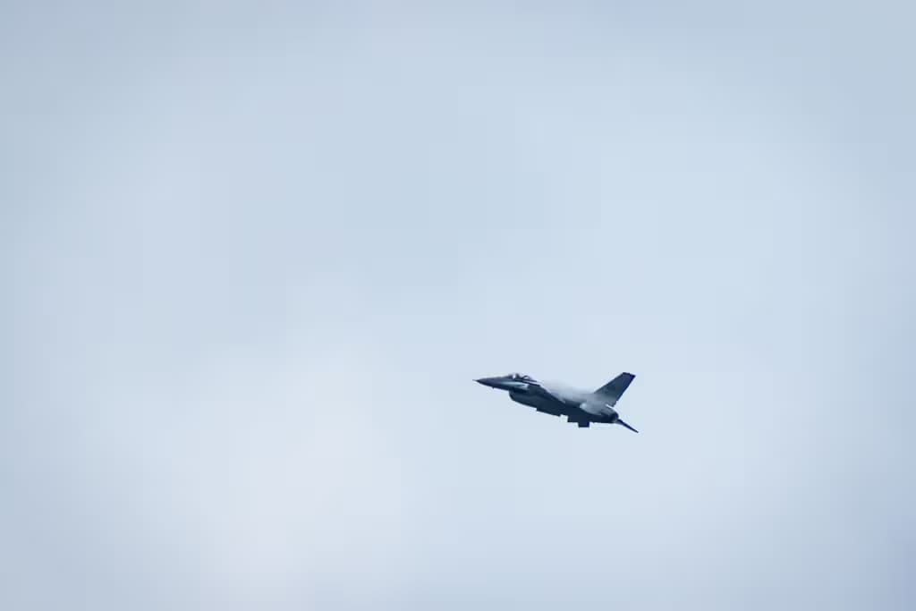 Unidentified — Aircraft