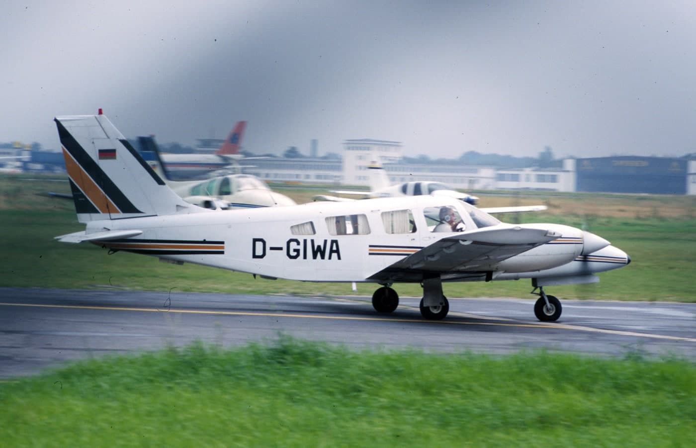 D-GIWA — Piper