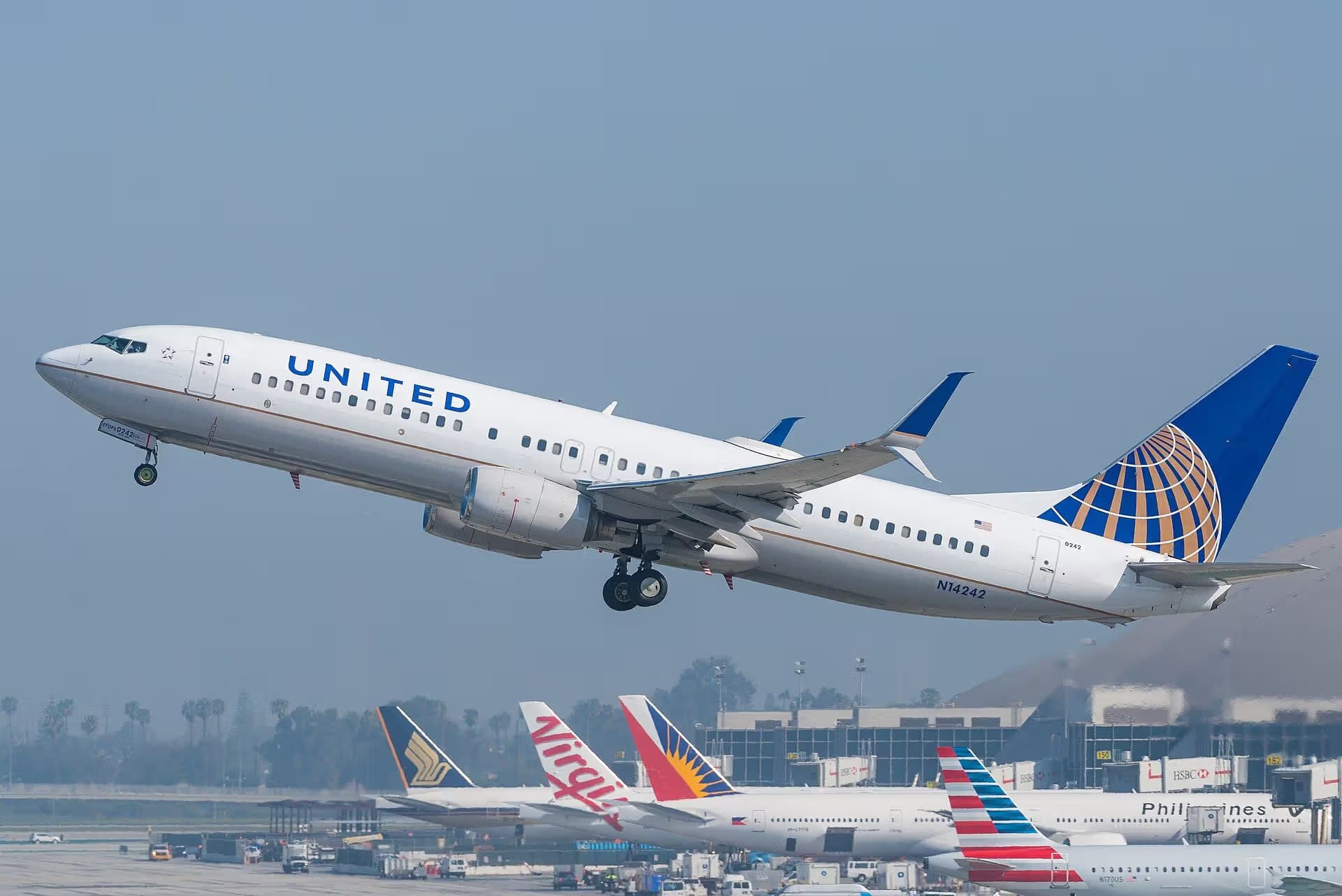 N14242 — Boeing