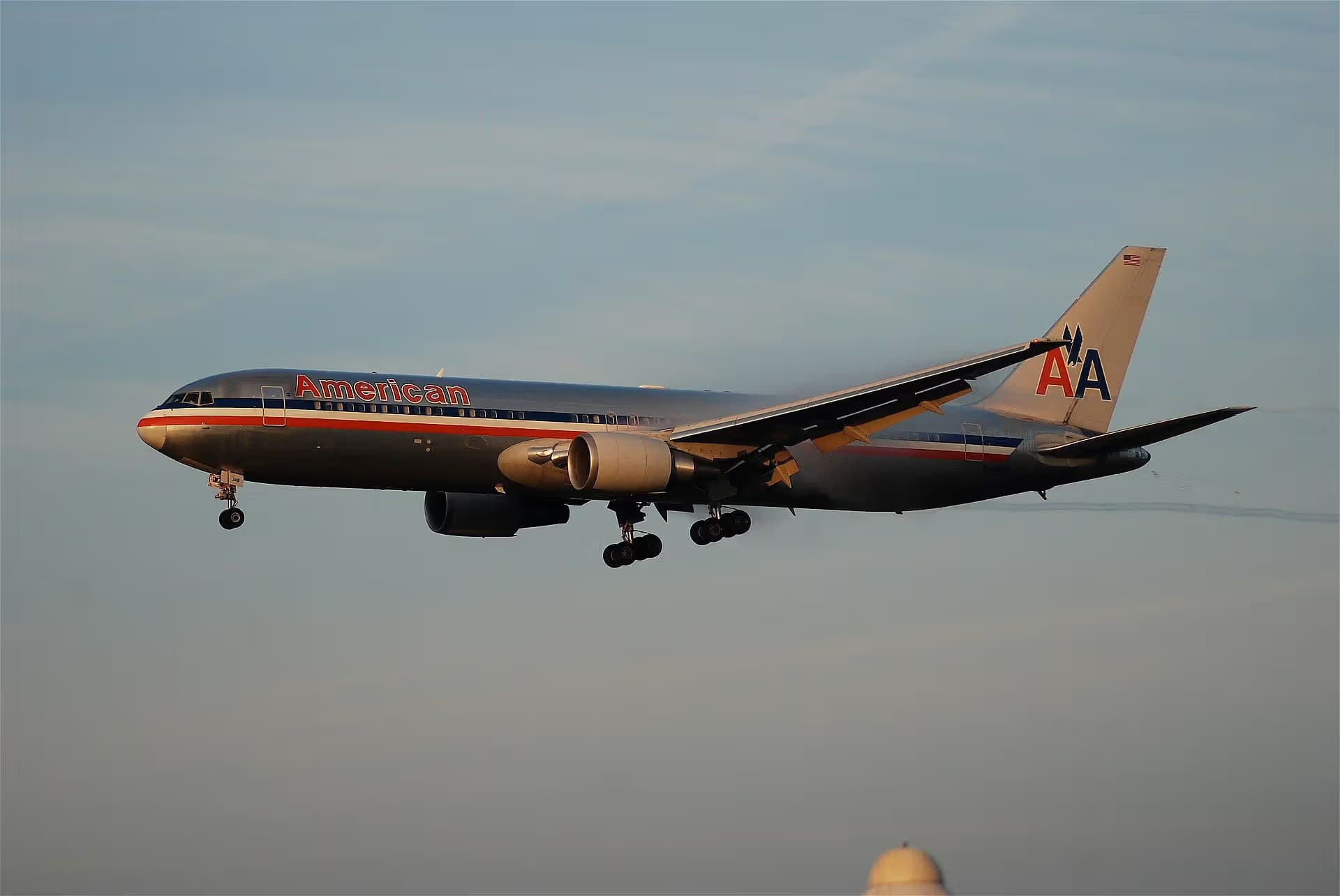 N348AN — Boeing