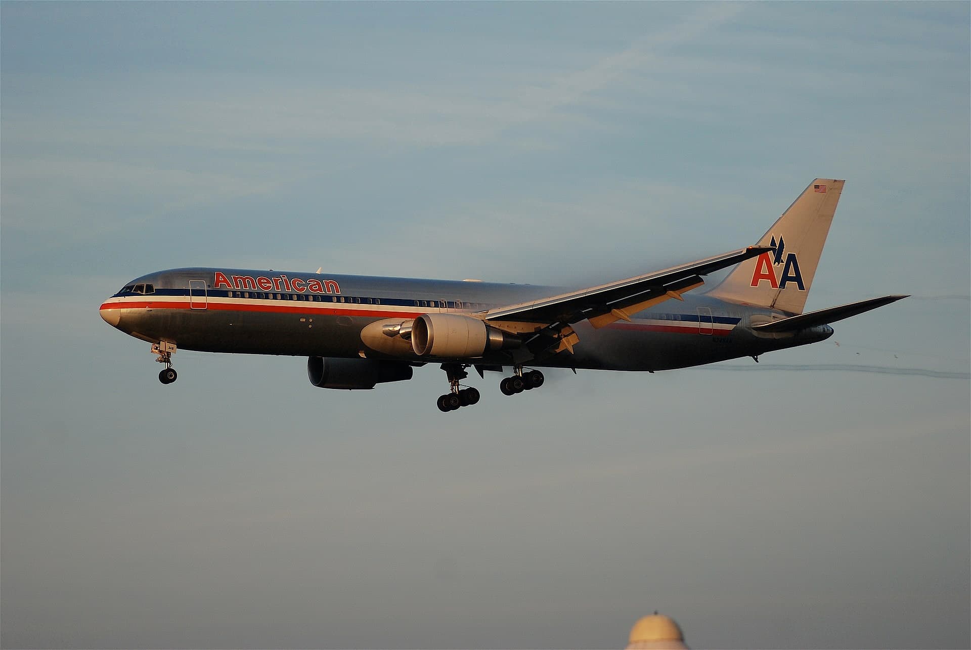 N348AN — Boeing