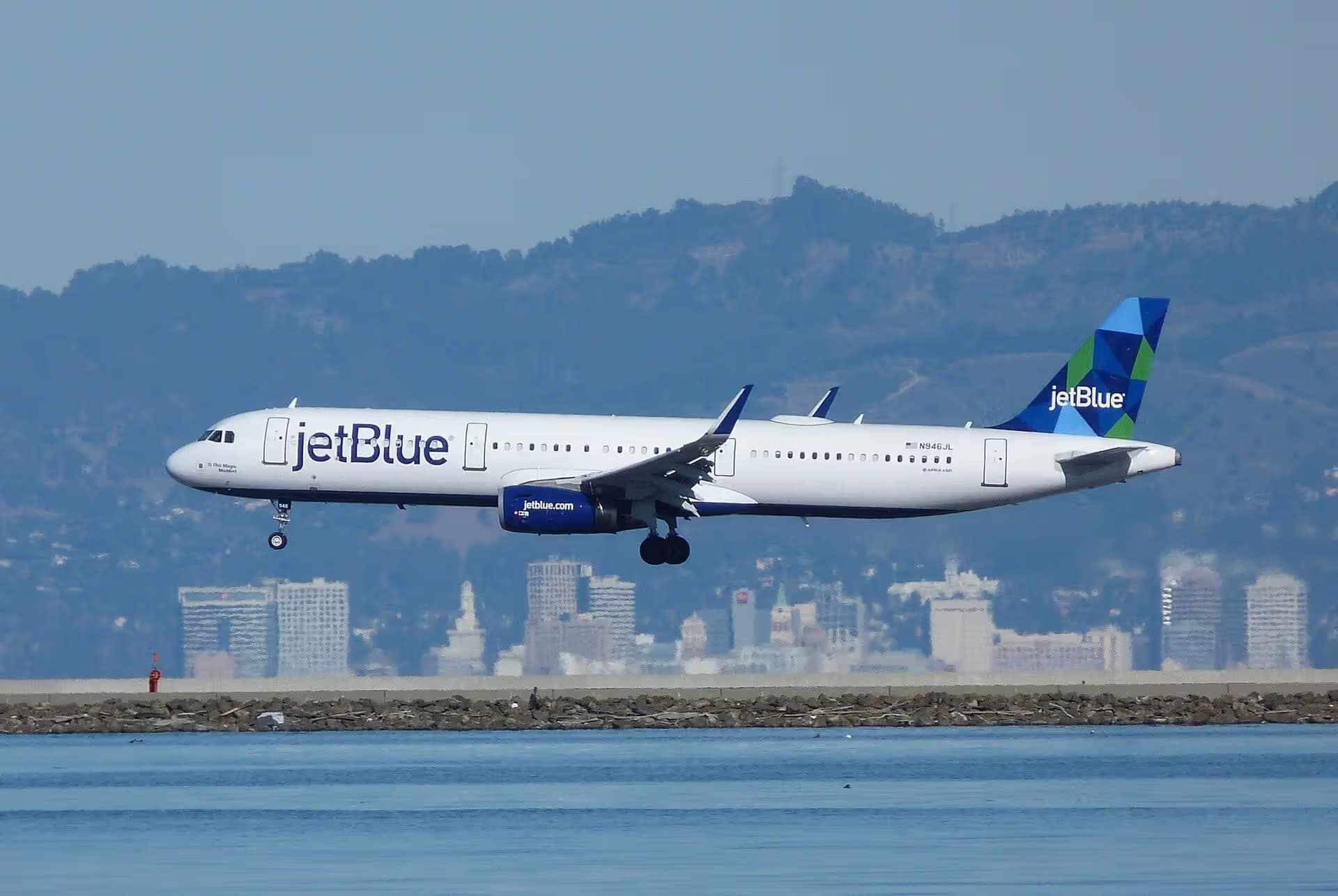 N946JL — Airbus