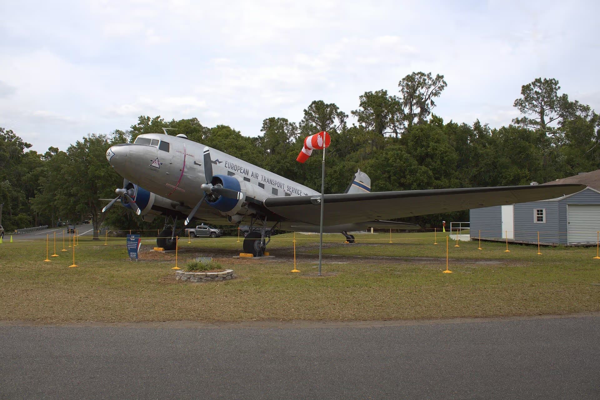 N839M — Douglas