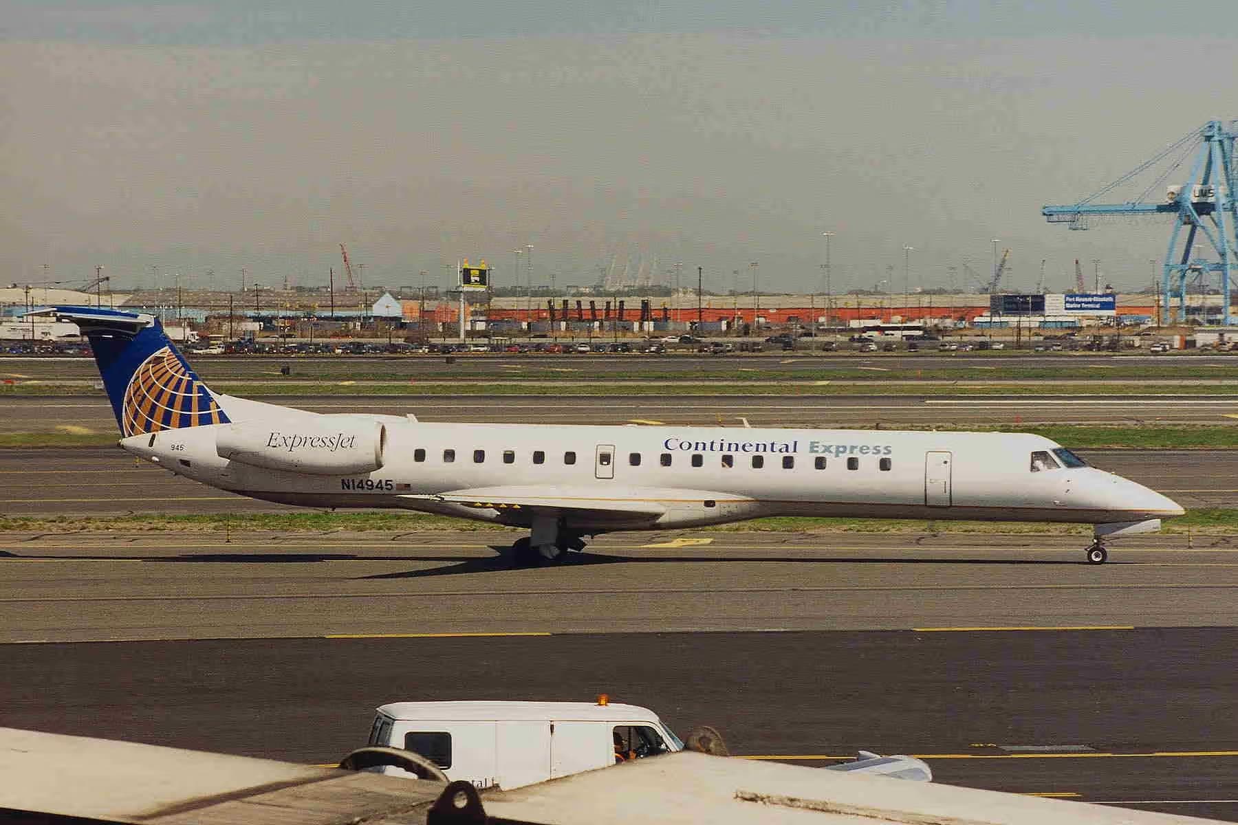 N14945 — Embraer
