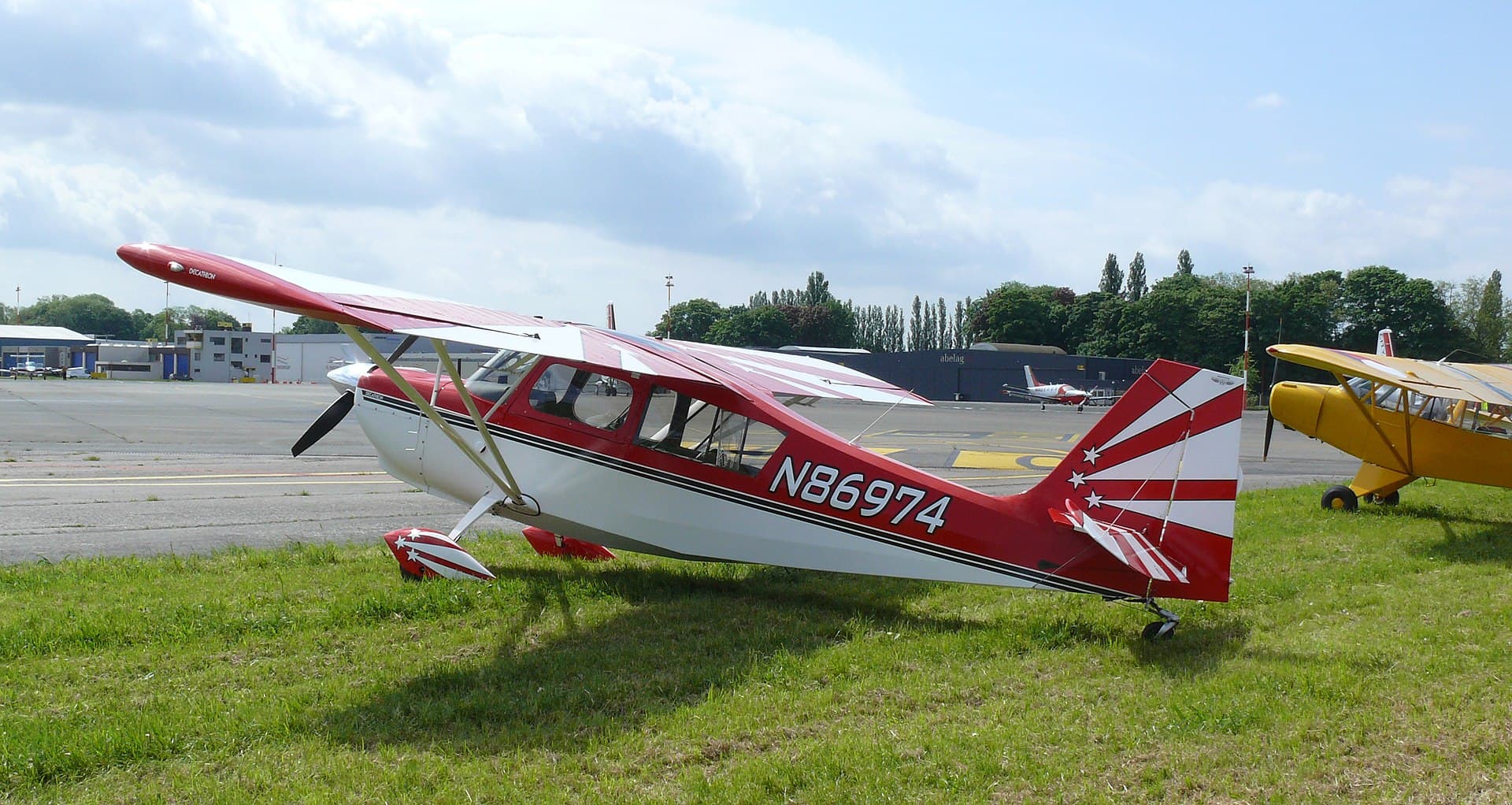 N86974 - Aircraft