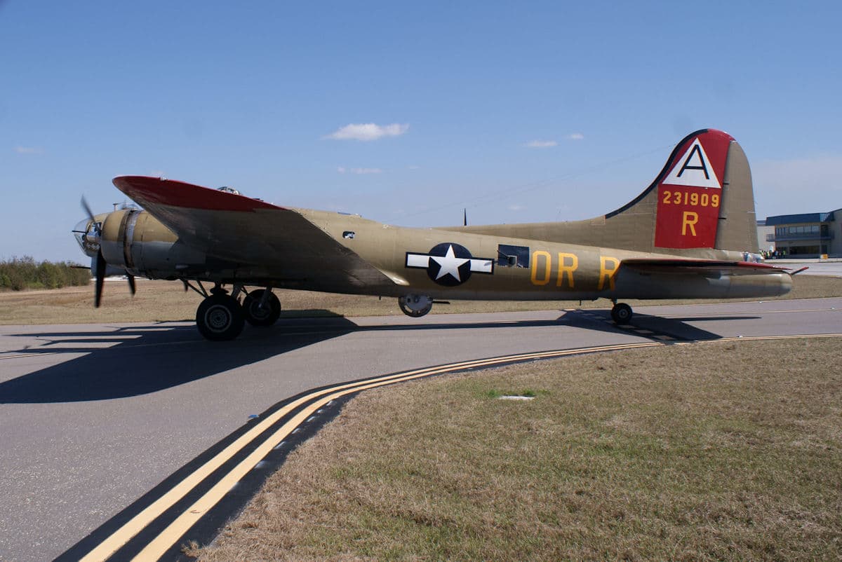 - Twin-engine aircraft