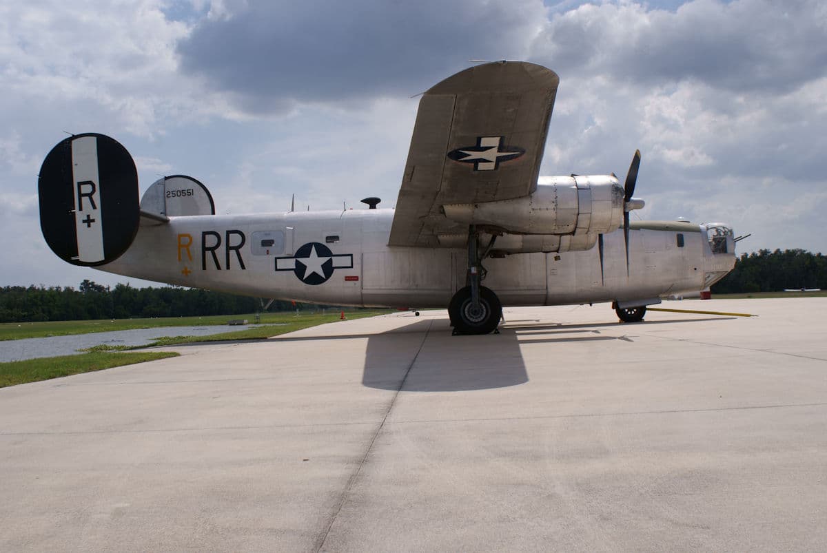- Twin-engine aircraft