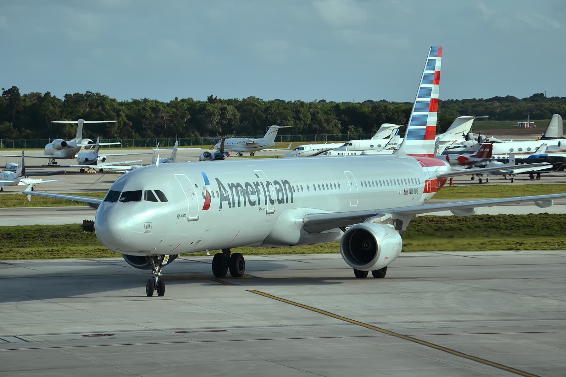 N187US - Airbus