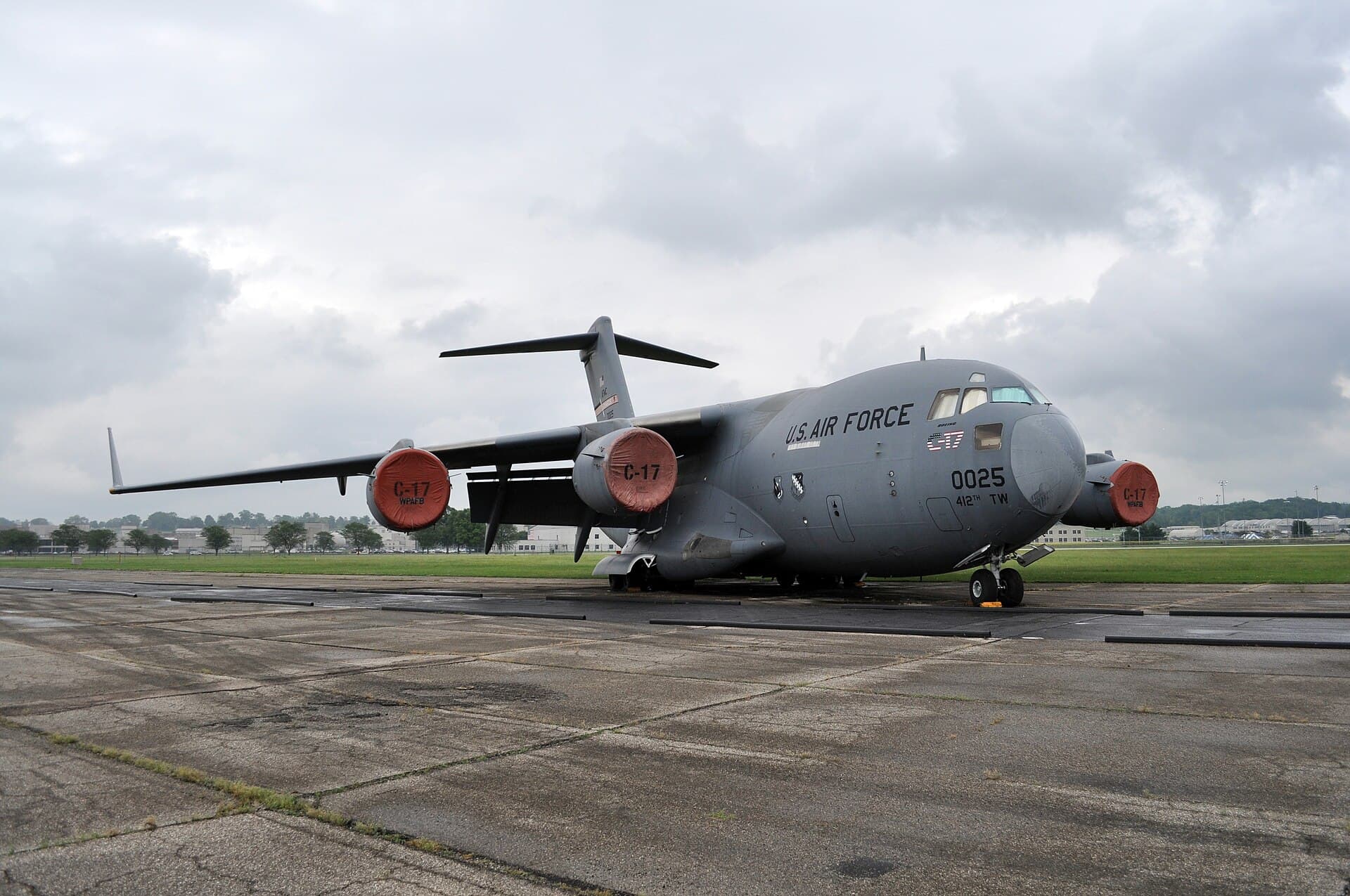 - Aircraft