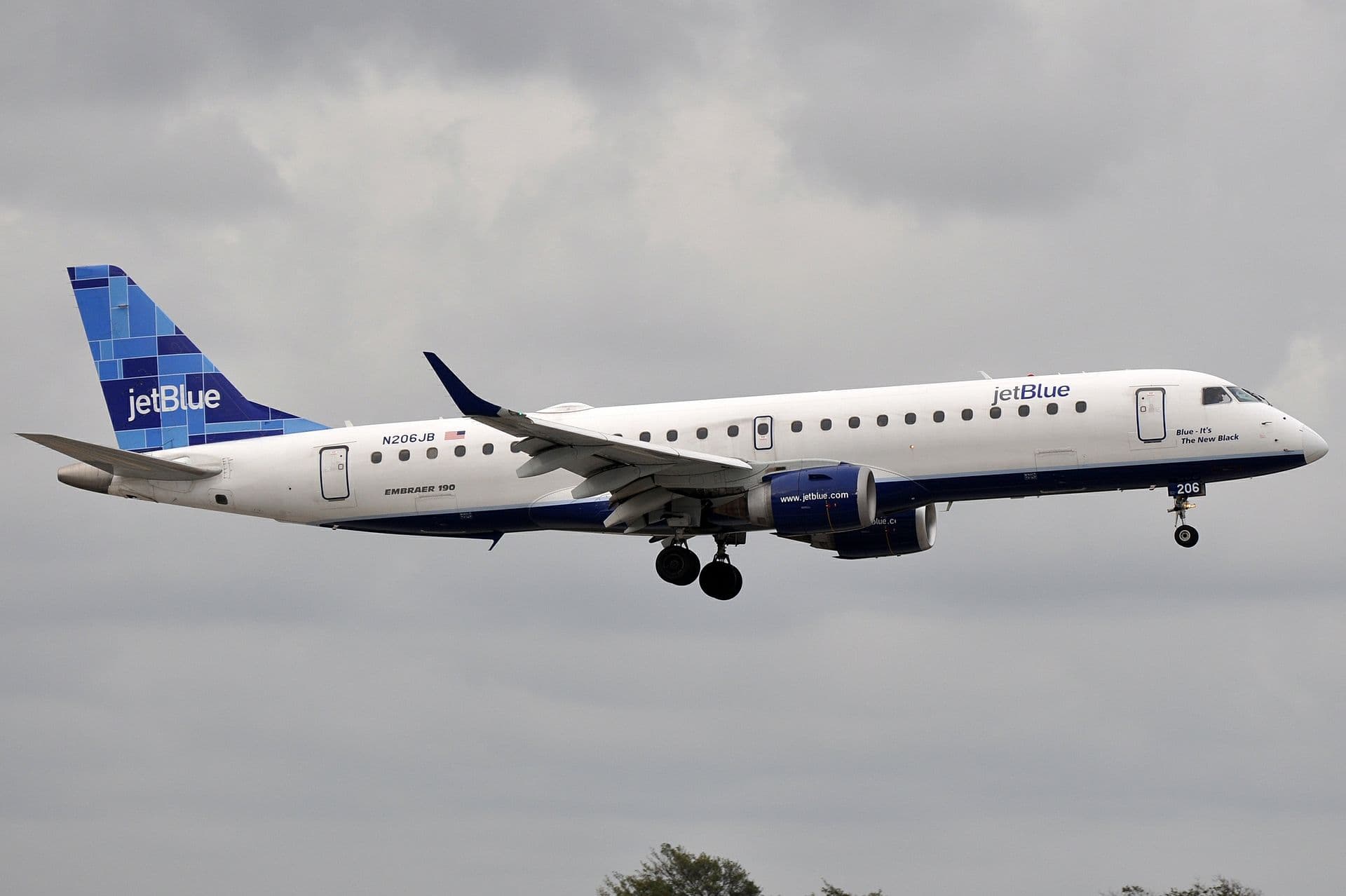 N206JB - Embraer