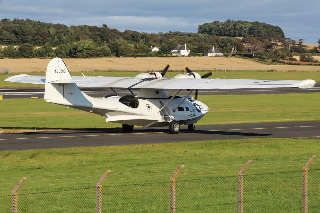 - Twin-engine aircraft