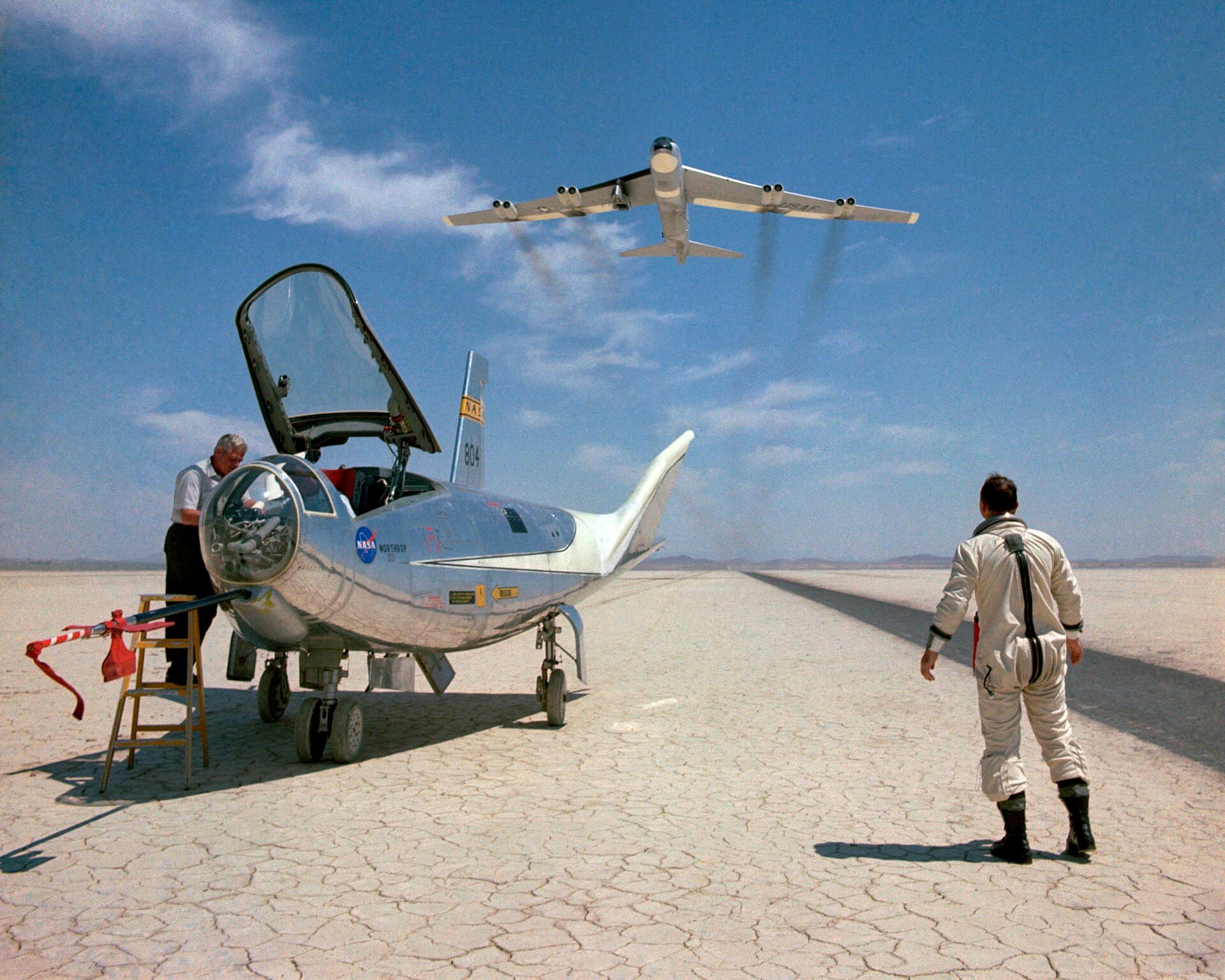 - Aircraft