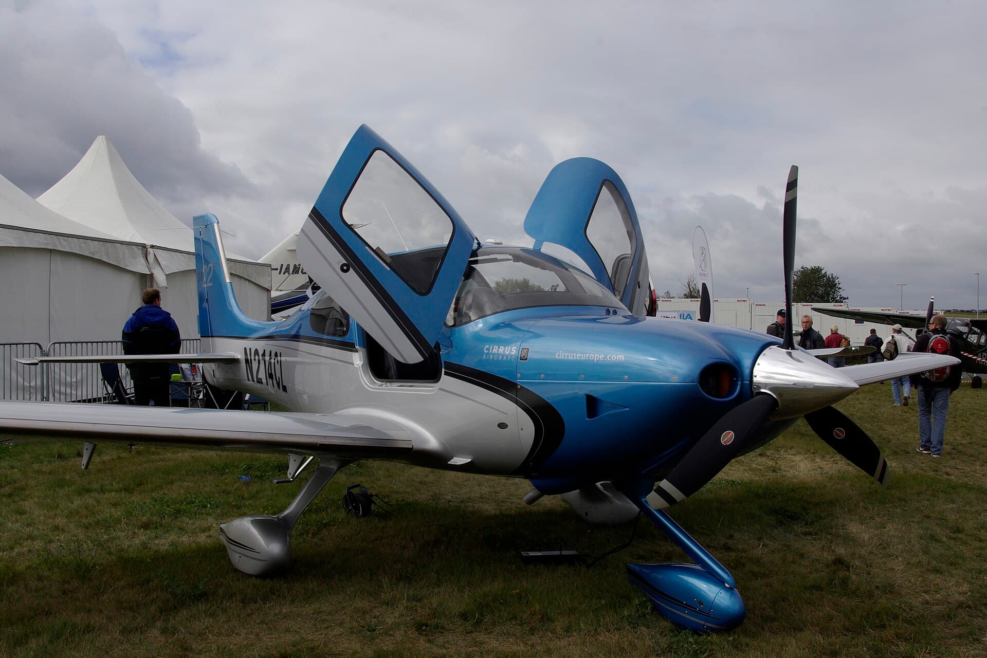N214CL - Cirrus