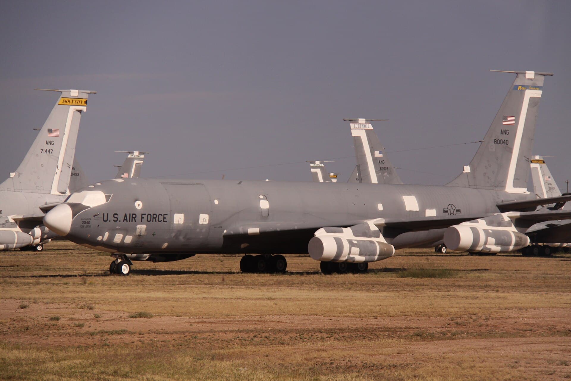 - Aircraft