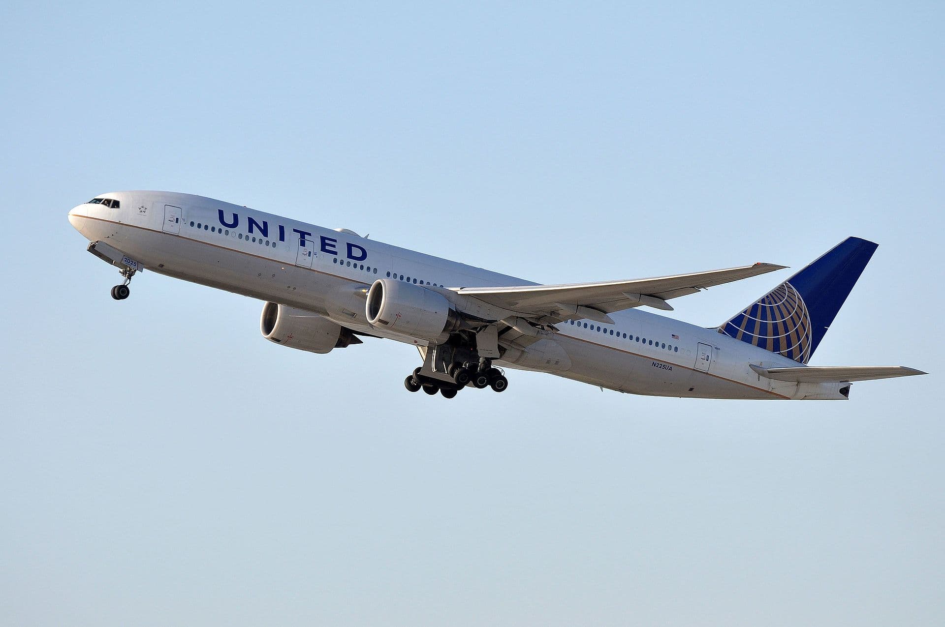 N225UA - Boeing
