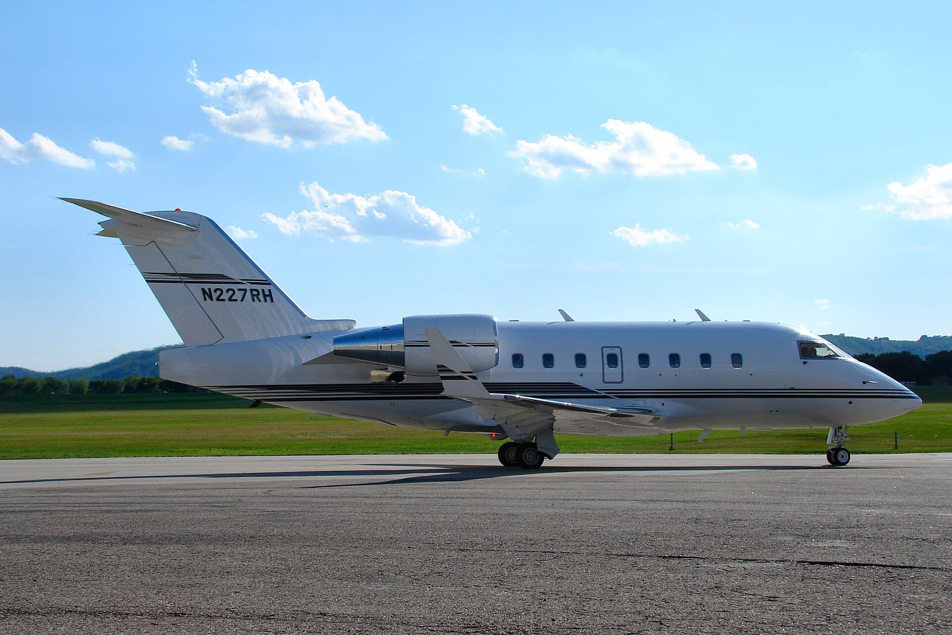 N227RH - Business jet
