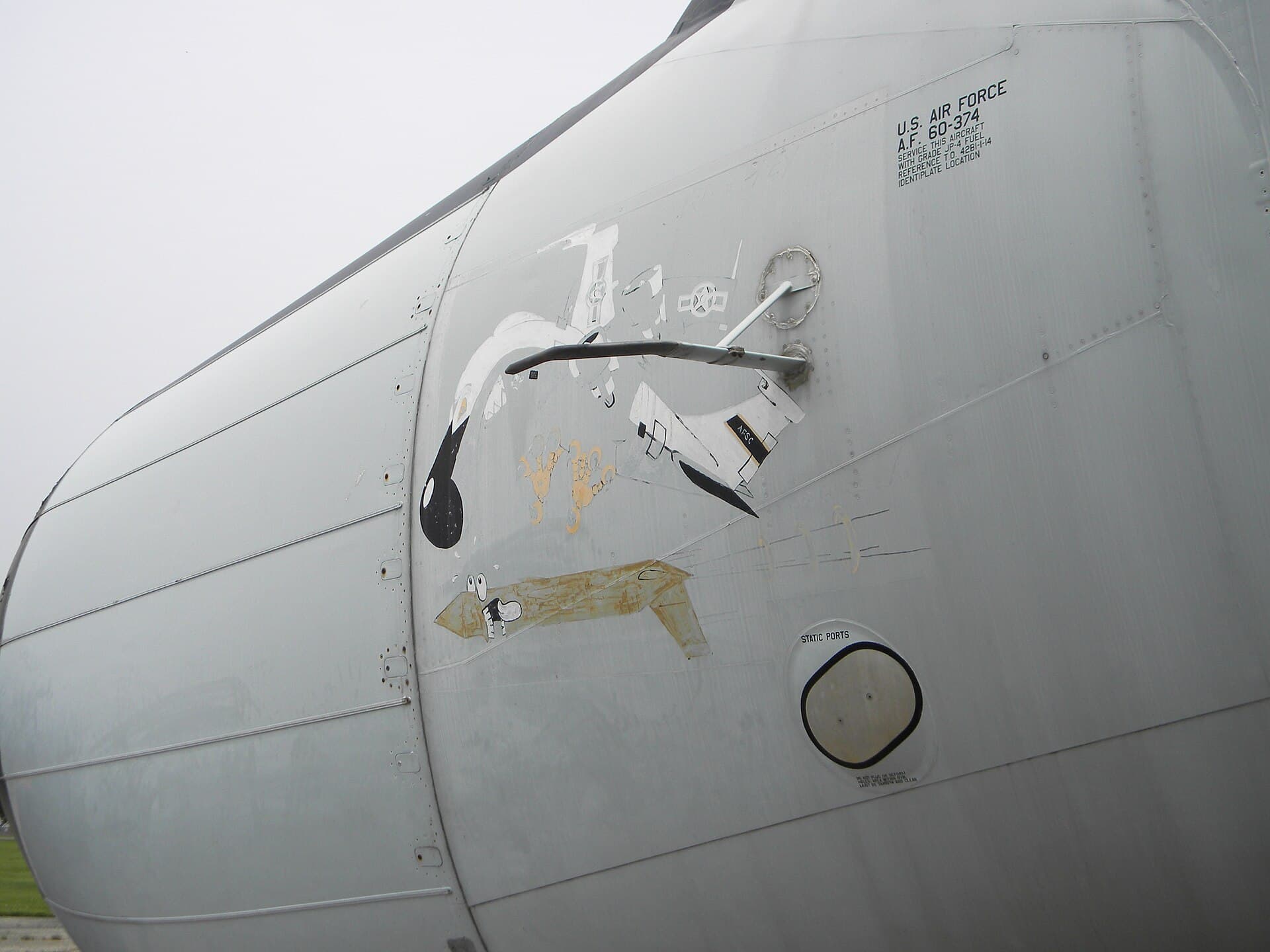 - Aircraft