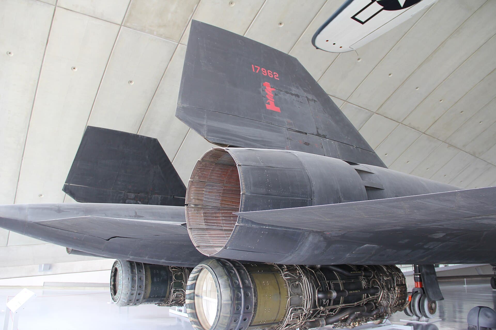 - Lockheed