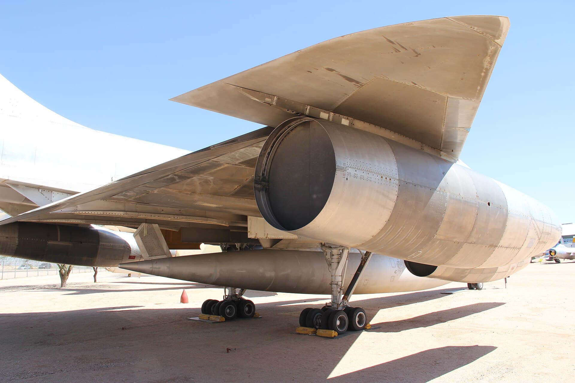 - Aircraft