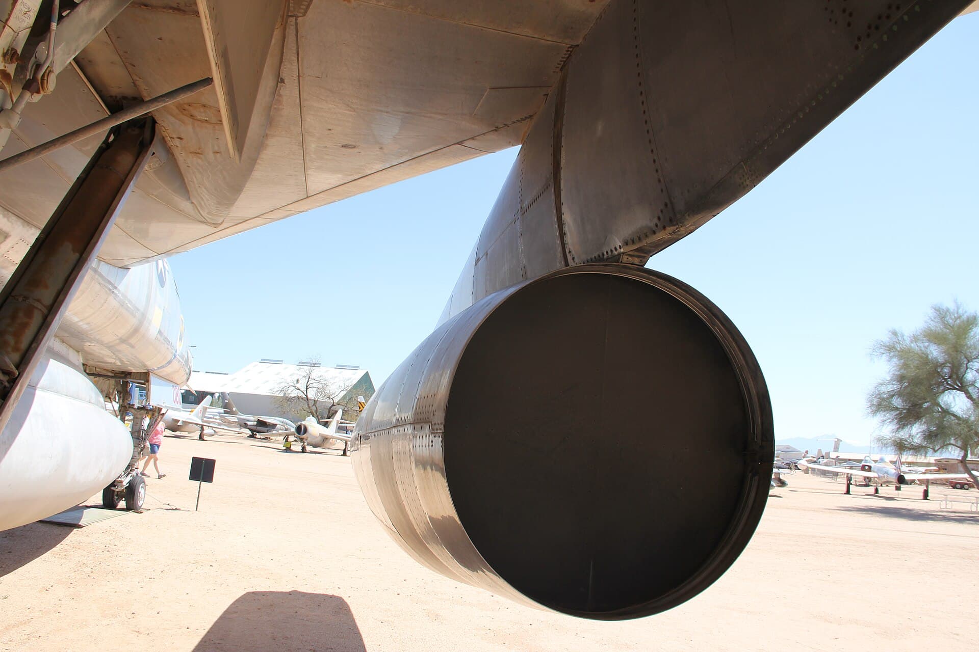 - Aircraft