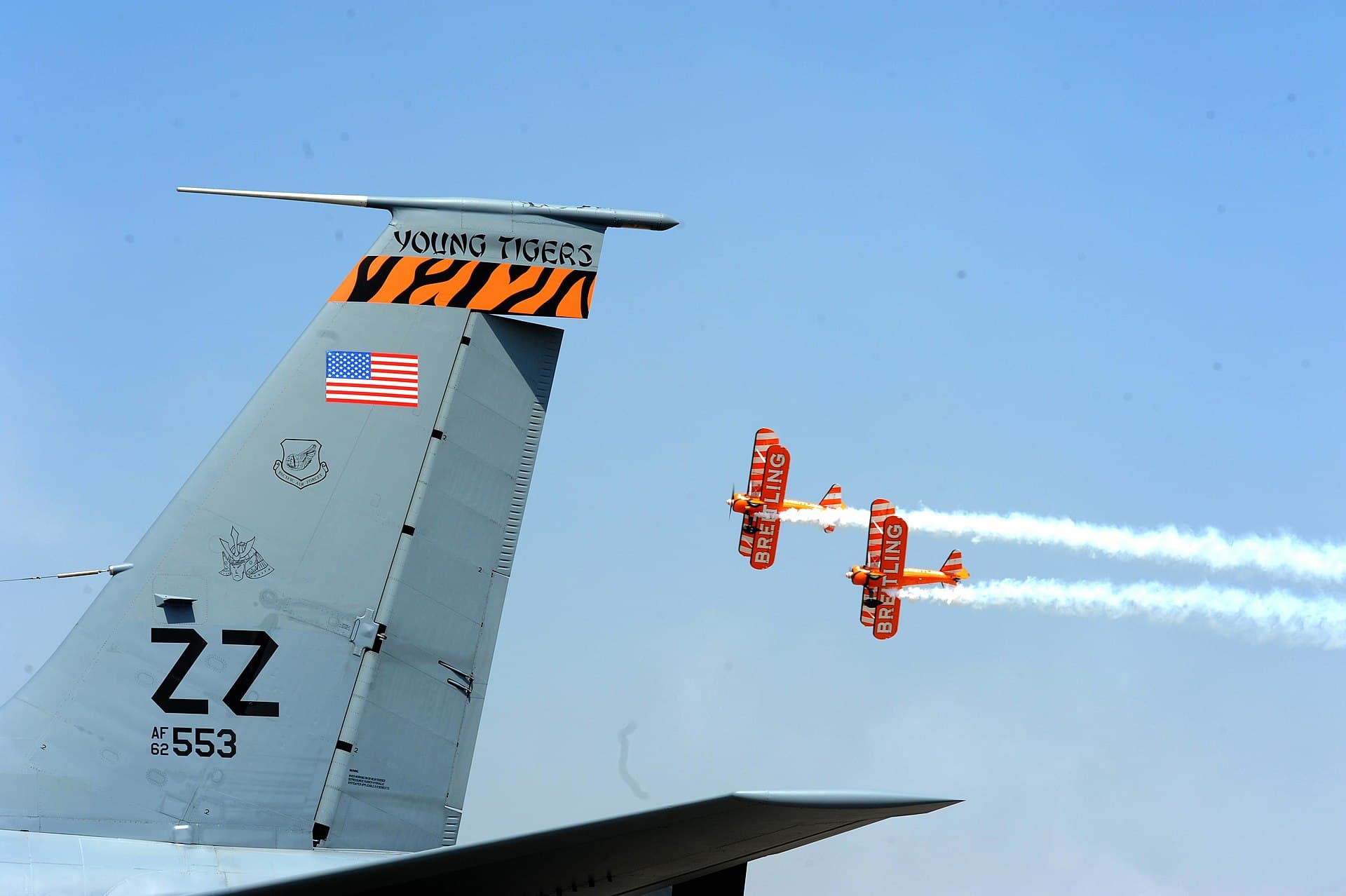 - Aircraft