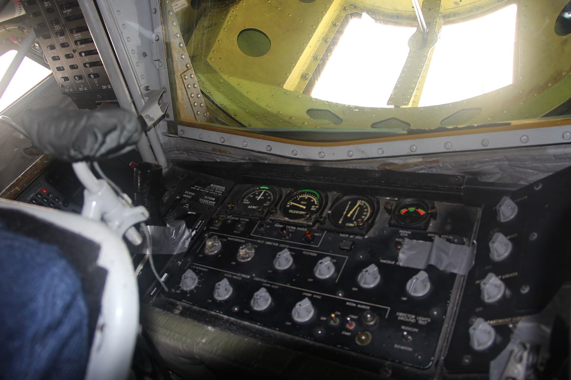 - Aircraft