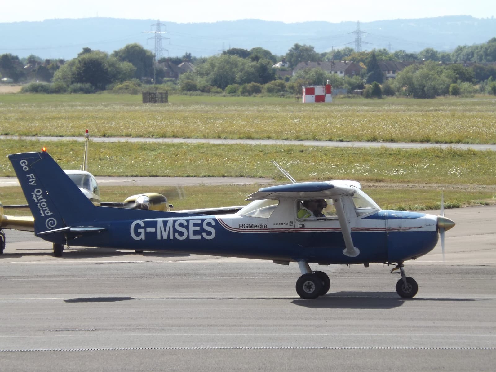 G-MSES - Cessna