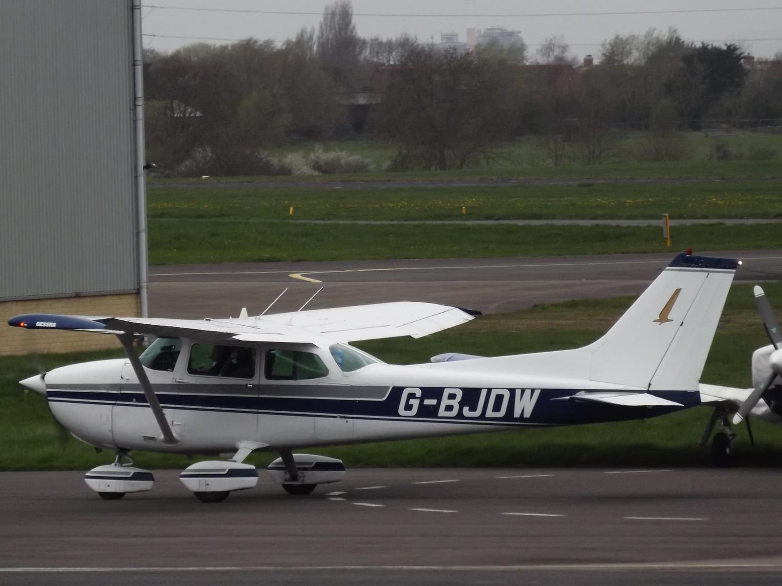 G-BJDW - Cessna